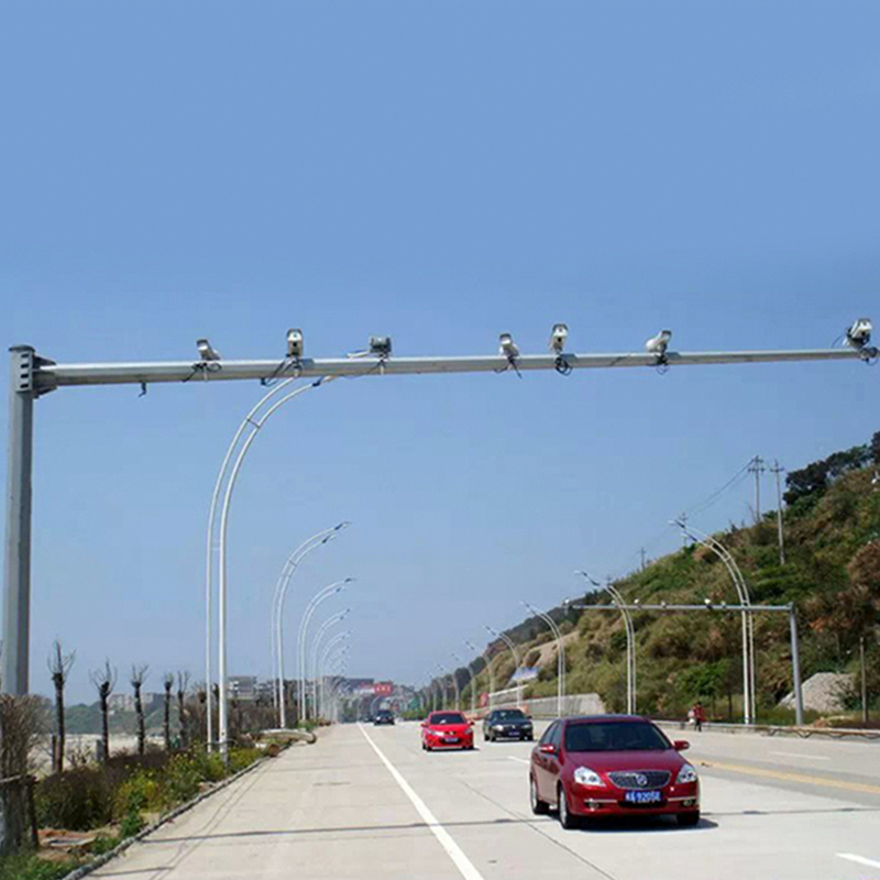 Poste electrónico de monitoreo policial para todo tipo de condiciones meteorológicas