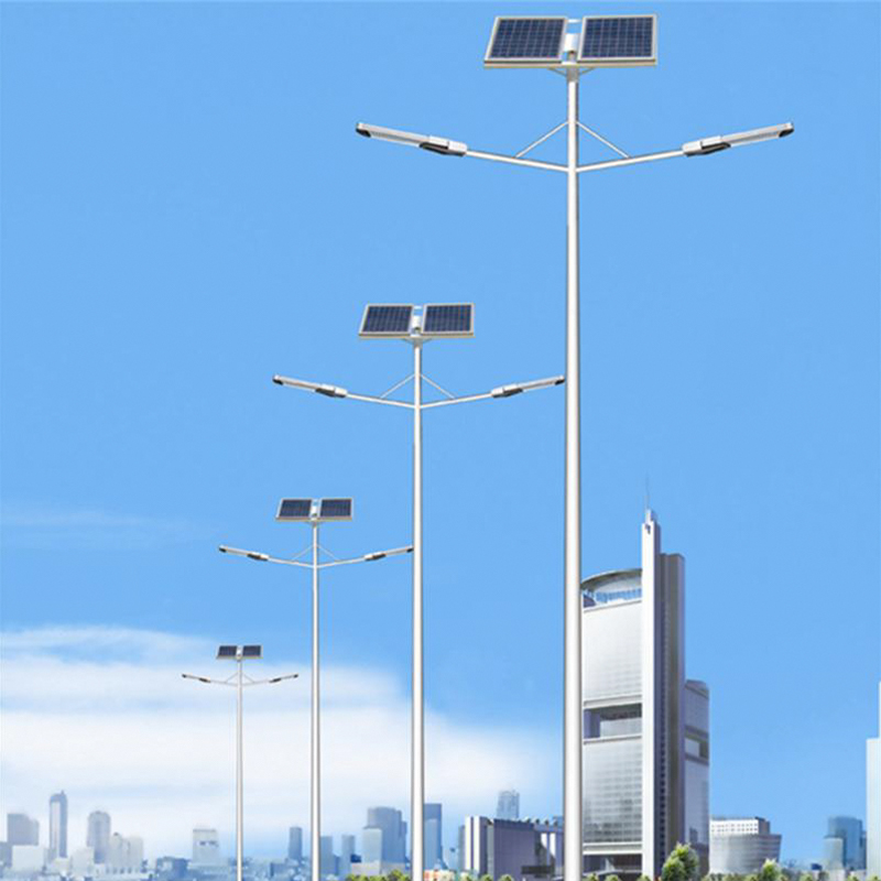 Farola solar de doble brazo